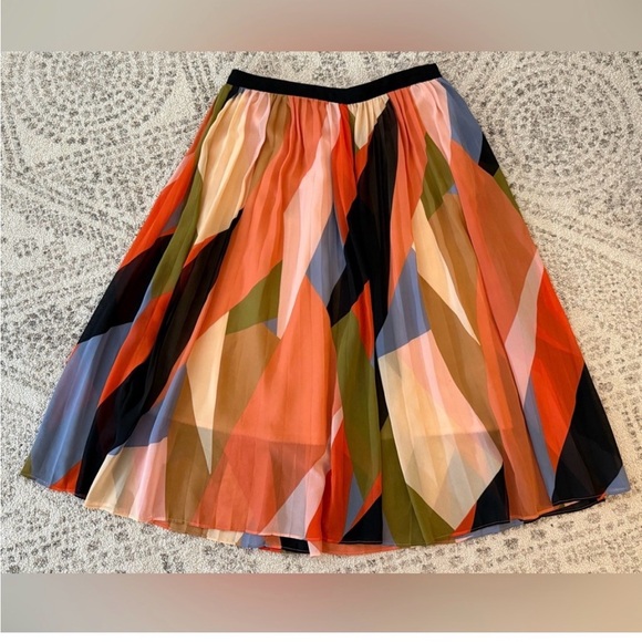 HD in Paris Dresses & Skirts - HD in Paris Pleated Midi Skirt in Multicolor Abstract Print